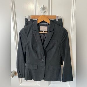 Banana Republic 00P skirt suit